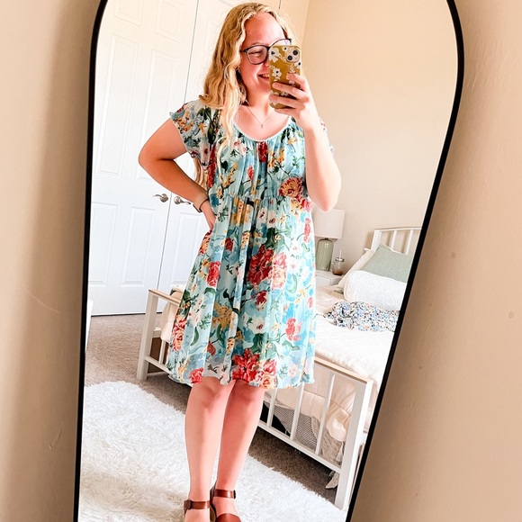 Umgee Urban Outfitters Flowy Floral dress - Picture 2 of 12